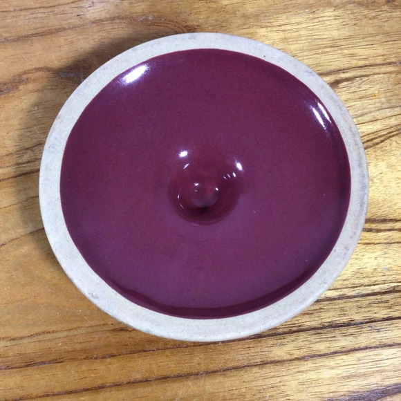 Vintage Bauer Ringware Cranberry Ceramic Soup Chowder Chili Handled Crock Bowl - Picture 9 of 9